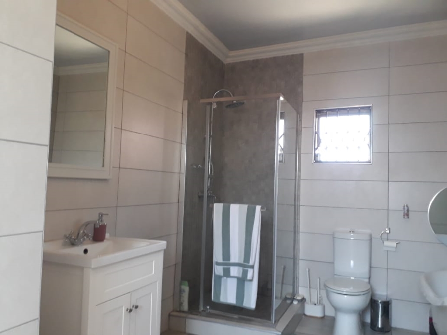 3 Bedroom Property for Sale in Rustenburg North North West